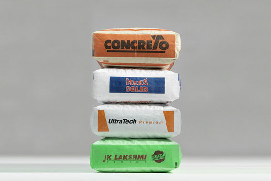 বোনা পলিপ্রোপিলিন ল্যামিনেটেড টিউবুলার ভালভ ব্যাগ, 50 কেজি বর্গাকার বটম সিমেন্ট ব্যাগের জন্য, সারফেস প্রিন্টিং, 100% ভার্জিন পলিপ্রোপিলিন