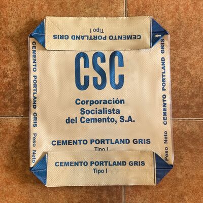 ভারী দায়িত্ব 50kg সিমেন্ট প্যাকেজিং জন্য আর্দ্রতা প্রতিরোধী পিপি বোনা ভালভ ব্যাগ